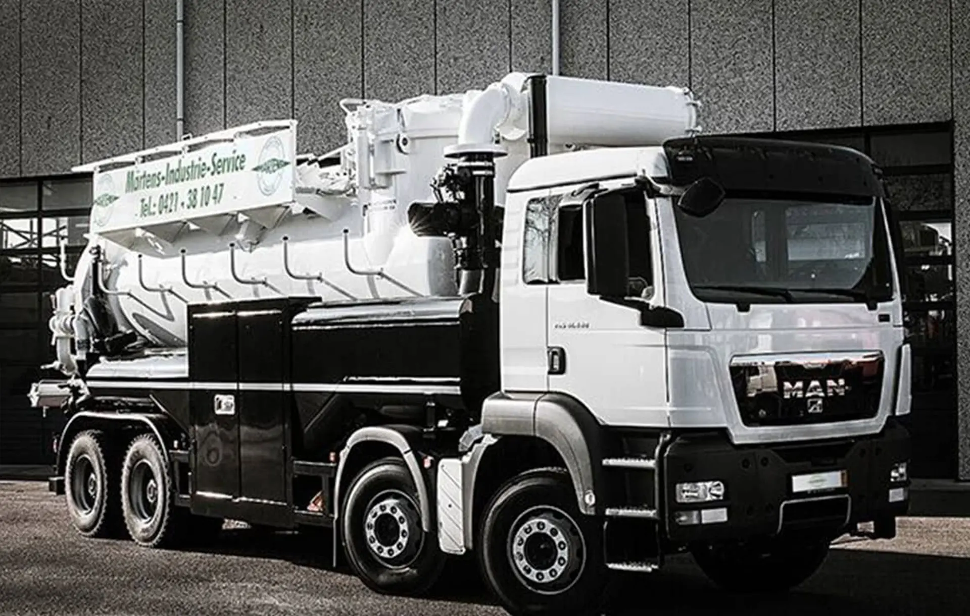 Saugwagen VacuPress mieten